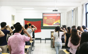 赌博赚钱-网赌赚钱
学生党支部举行入党宣誓活动
