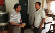 赌博赚钱-网赌赚钱
党总支七一前夕走访慰问离退休老党员