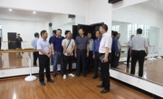陈士夫校长到赌博赚钱-网赌赚钱
调研并现场办公